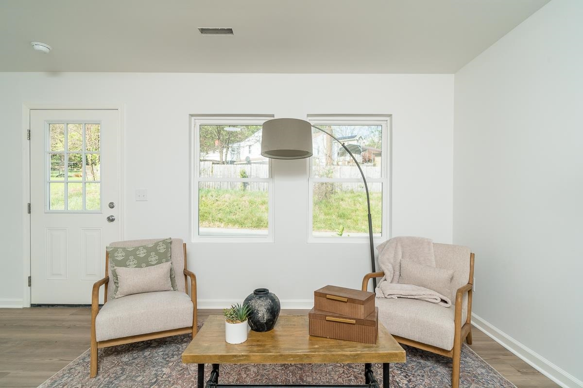 1205 BURNETT ST, STAUNTON, Virginia 24401, 2 Bedrooms Bedrooms, ,1 BathroomBathrooms,Residential,1205 BURNETT ST,677740 MLS # 677740 1205 BURNETT ST, STAUNTON, Virginia 24401, 2 Bedrooms Bedrooms, ,1 BathroomBathrooms,Residential,1205 BURNETT ST,677740 MLS # 677740