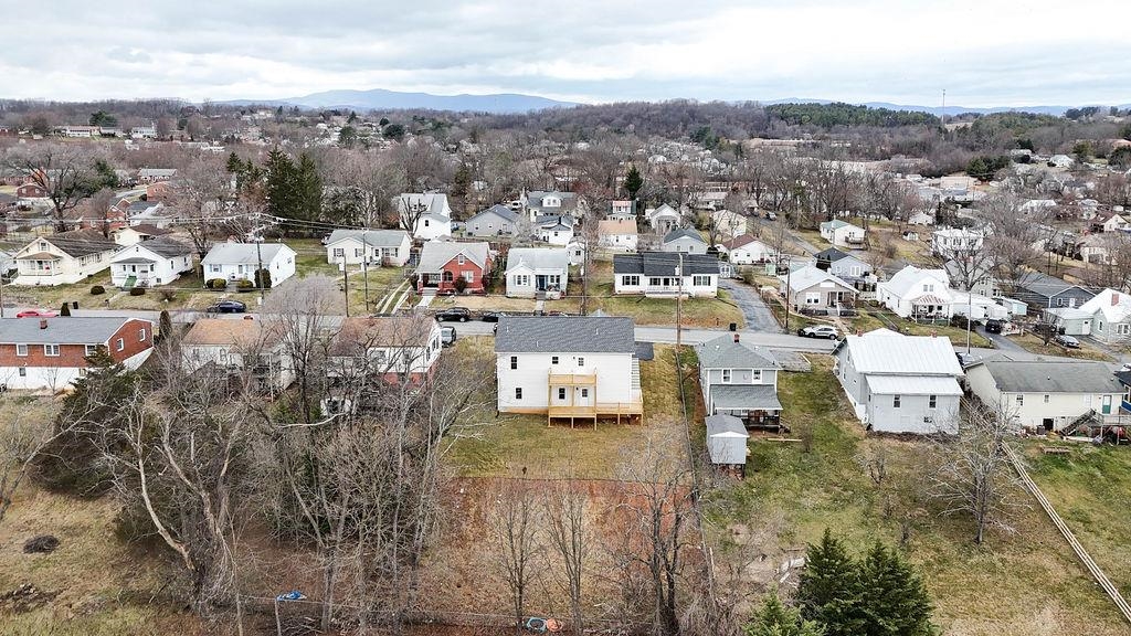 127 S WAVERLEY ST, STAUNTON, Virginia 24401, ,Residential,127 S WAVERLEY ST,677747 MLS # 677747 127 S WAVERLEY ST, STAUNTON, Virginia 24401, ,Residential,127 S WAVERLEY ST,677747 MLS # 677747