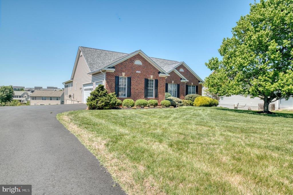14308 S HALL CT, CULPEPER, Virginia 22701, 3 Bedrooms Bedrooms, ,2 BathroomsBathrooms,Residential,14308 S HALL CT,VACU2013566 MLS # VACU2013566 14308 S HALL CT, CULPEPER, Virginia 22701, 3 Bedrooms Bedrooms, ,2 BathroomsBathrooms,Residential,14308 S HALL CT,VACU2013566 MLS # VACU2013566