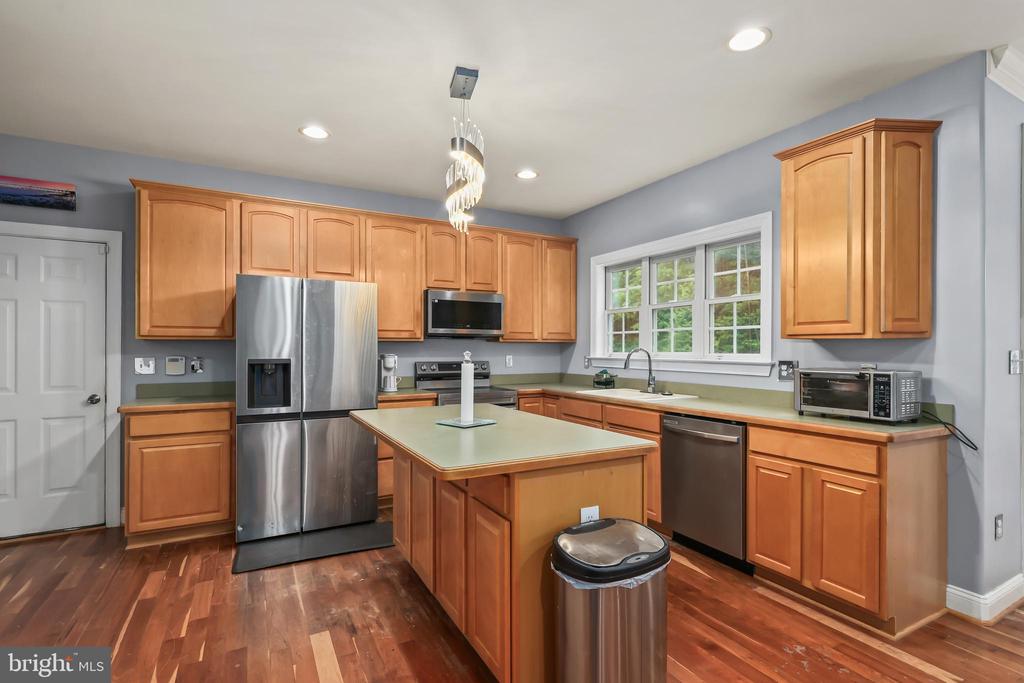 10000 BETSY ST, FREDERICKSBURG, Virginia 22408, 5 Bedrooms Bedrooms, ,3 BathroomsBathrooms,Residential,10000 BETSY ST,VASP2041848 MLS # VASP2041848 10000 BETSY ST, FREDERICKSBURG, Virginia 22408, 5 Bedrooms Bedrooms, ,3 BathroomsBathrooms,Residential,10000 BETSY ST,VASP2041848 MLS # VASP2041848