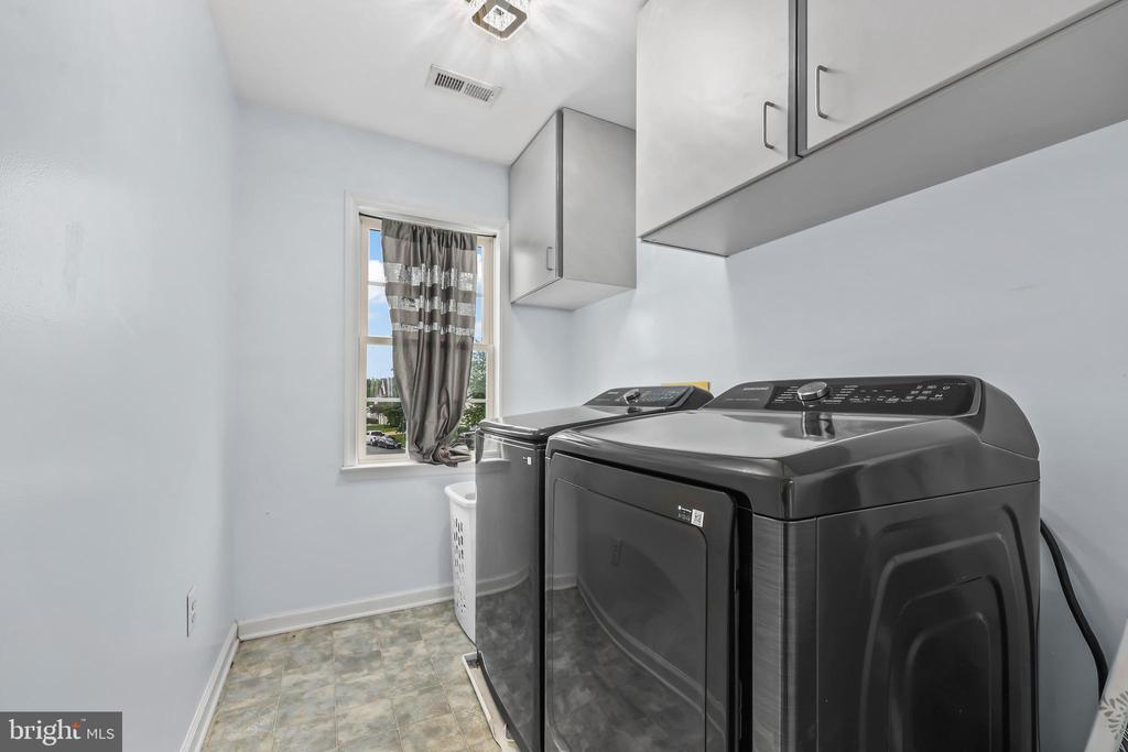 10000 BETSY ST, FREDERICKSBURG, Virginia 22408, 5 Bedrooms Bedrooms, ,3 BathroomsBathrooms,Residential,10000 BETSY ST,VASP2041848 MLS # VASP2041848 10000 BETSY ST, FREDERICKSBURG, Virginia 22408, 5 Bedrooms Bedrooms, ,3 BathroomsBathrooms,Residential,10000 BETSY ST,VASP2041848 MLS # VASP2041848