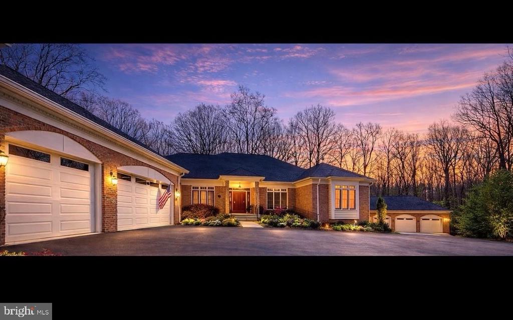 13801 HUNTING RUN DR, FREDERICKSBURG, Virginia 22407, 6 Bedrooms Bedrooms, ,4 BathroomsBathrooms,Residential,13801 HUNTING RUN DR,VASP2041908 MLS # VASP2041908 13801 HUNTING RUN DR, FREDERICKSBURG, Virginia 22407, 6 Bedrooms Bedrooms, ,4 BathroomsBathrooms,Residential,13801 HUNTING RUN DR,VASP2041908 MLS # VASP2041908