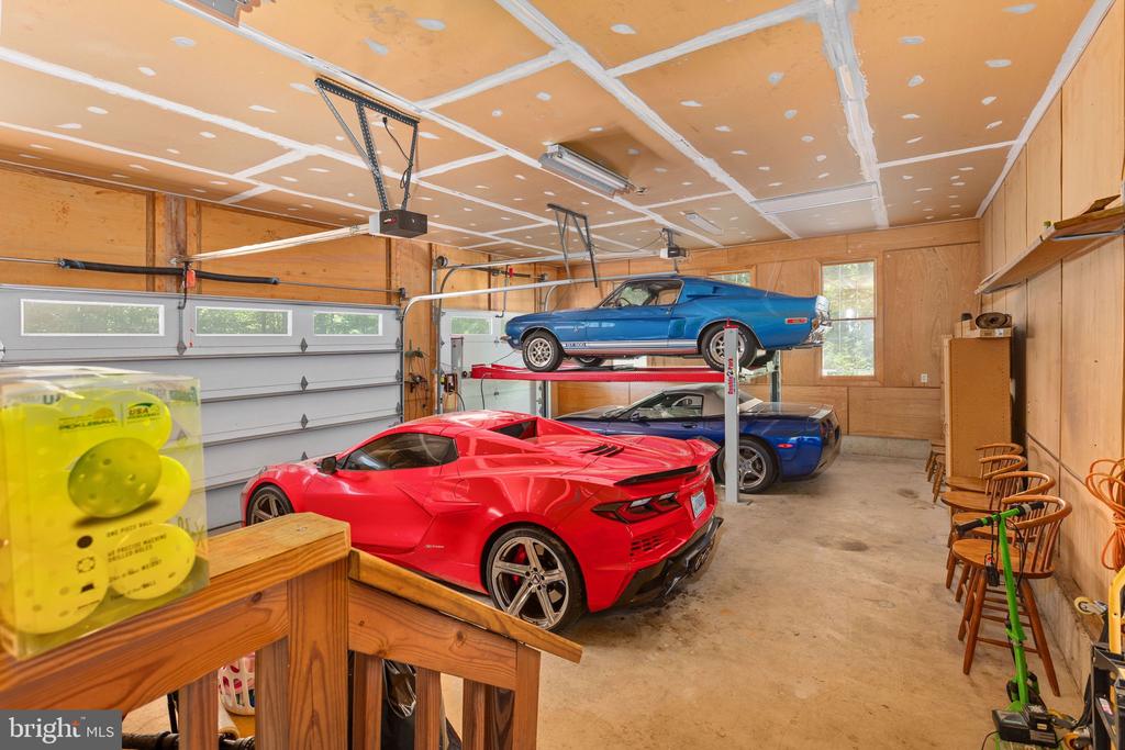 13801 HUNTING RUN DR, FREDERICKSBURG, Virginia 22407, 6 Bedrooms Bedrooms, ,4 BathroomsBathrooms,Residential,13801 HUNTING RUN DR,VASP2041908 MLS # VASP2041908 13801 HUNTING RUN DR, FREDERICKSBURG, Virginia 22407, 6 Bedrooms Bedrooms, ,4 BathroomsBathrooms,Residential,13801 HUNTING RUN DR,VASP2041908 MLS # VASP2041908