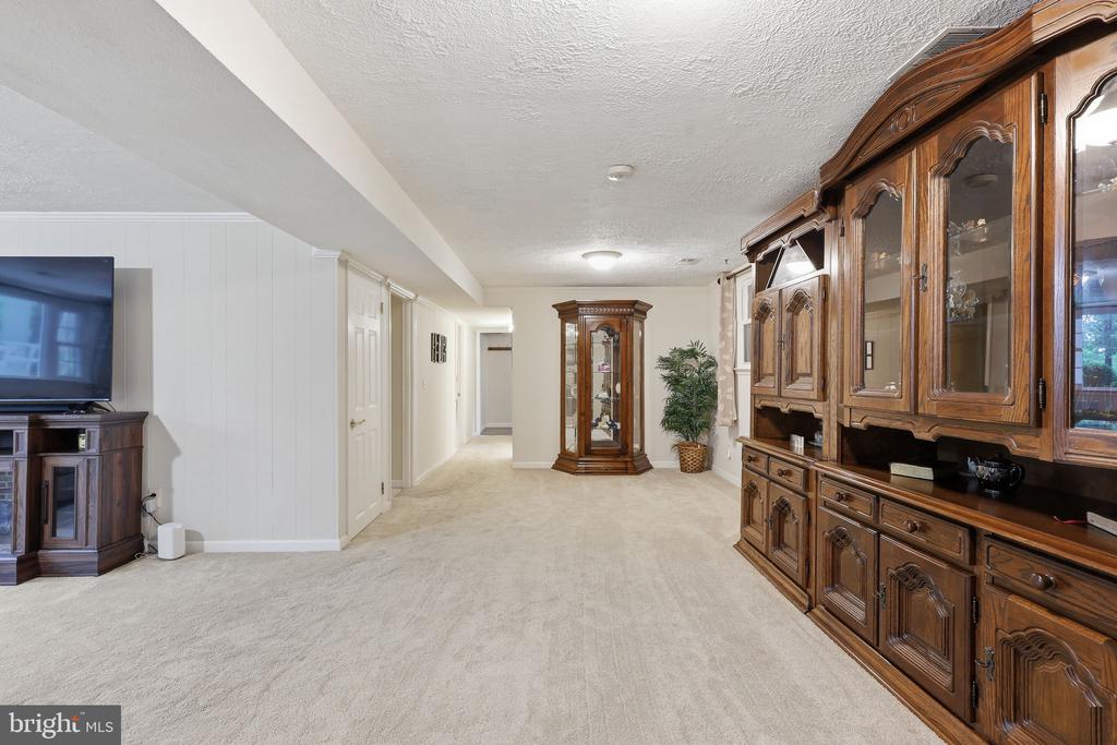13408 BLACK MEADOW RD, SPOTSYLVANIA, Virginia 22553, 4 Bedrooms Bedrooms, ,3 BathroomsBathrooms,Residential,13408 BLACK MEADOW RD,VASP2042054 MLS # VASP2042054 13408 BLACK MEADOW RD, SPOTSYLVANIA, Virginia 22553, 4 Bedrooms Bedrooms, ,3 BathroomsBathrooms,Residential,13408 BLACK MEADOW RD,VASP2042054 MLS # VASP2042054