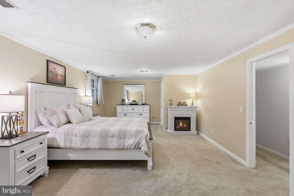 13408 BLACK MEADOW RD, SPOTSYLVANIA, Virginia 22553, 4 Bedrooms Bedrooms, ,3 BathroomsBathrooms,Residential,13408 BLACK MEADOW RD,VASP2042054 MLS # VASP2042054 13408 BLACK MEADOW RD, SPOTSYLVANIA, Virginia 22553, 4 Bedrooms Bedrooms, ,3 BathroomsBathrooms,Residential,13408 BLACK MEADOW RD,VASP2042054 MLS # VASP2042054