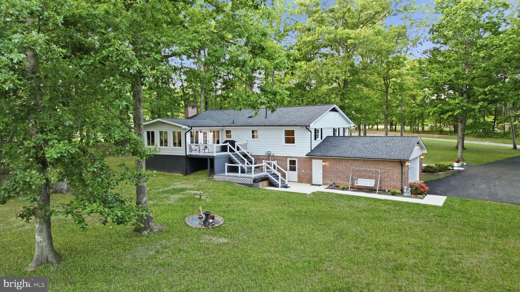 13408 BLACK MEADOW RD, SPOTSYLVANIA, Virginia 22553, 4 Bedrooms Bedrooms, ,3 BathroomsBathrooms,Residential,13408 BLACK MEADOW RD,VASP2042054 MLS # VASP2042054 13408 BLACK MEADOW RD, SPOTSYLVANIA, Virginia 22553, 4 Bedrooms Bedrooms, ,3 BathroomsBathrooms,Residential,13408 BLACK MEADOW RD,VASP2042054 MLS # VASP2042054