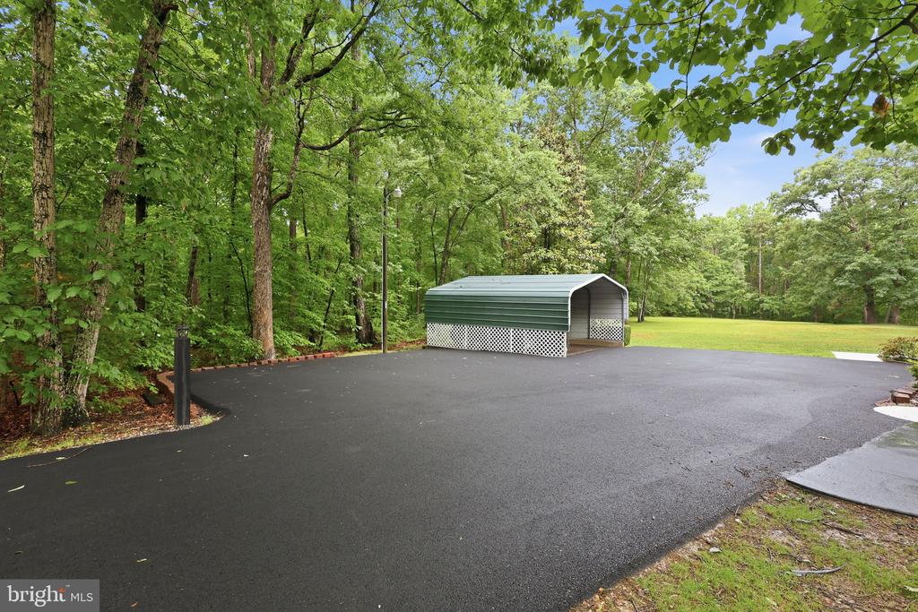 13408 BLACK MEADOW RD, SPOTSYLVANIA, Virginia 22553, 4 Bedrooms Bedrooms, ,3 BathroomsBathrooms,Residential,13408 BLACK MEADOW RD,VASP2042054 MLS # VASP2042054 13408 BLACK MEADOW RD, SPOTSYLVANIA, Virginia 22553, 4 Bedrooms Bedrooms, ,3 BathroomsBathrooms,Residential,13408 BLACK MEADOW RD,VASP2042054 MLS # VASP2042054