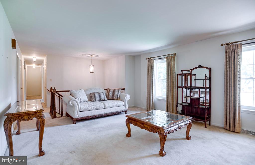 7077 WESTMORELAND DR, WARRENTON, Virginia 20187, 3 Bedrooms Bedrooms, ,2 BathroomsBathrooms,Residential,7077 WESTMORELAND DR,VAFQ2022168 MLS # VAFQ2022168 7077 WESTMORELAND DR, WARRENTON, Virginia 20187, 3 Bedrooms Bedrooms, ,2 BathroomsBathrooms,Residential,7077 WESTMORELAND DR,VAFQ2022168 MLS # VAFQ2022168