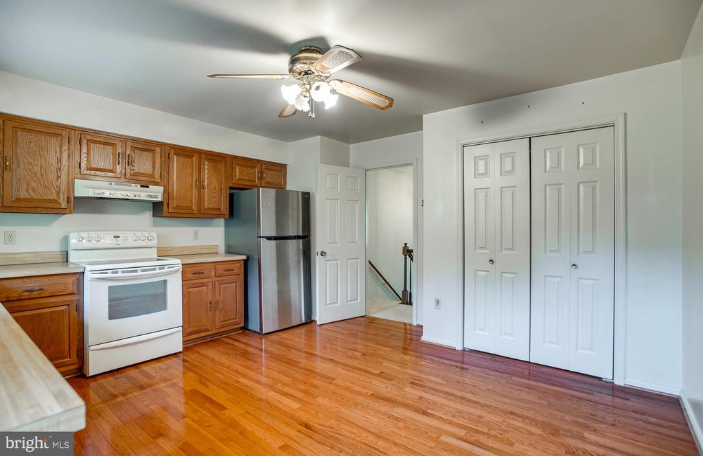 7077 WESTMORELAND DR, WARRENTON, Virginia 20187, 3 Bedrooms Bedrooms, ,2 BathroomsBathrooms,Residential,7077 WESTMORELAND DR,VAFQ2022168 MLS # VAFQ2022168 7077 WESTMORELAND DR, WARRENTON, Virginia 20187, 3 Bedrooms Bedrooms, ,2 BathroomsBathrooms,Residential,7077 WESTMORELAND DR,VAFQ2022168 MLS # VAFQ2022168