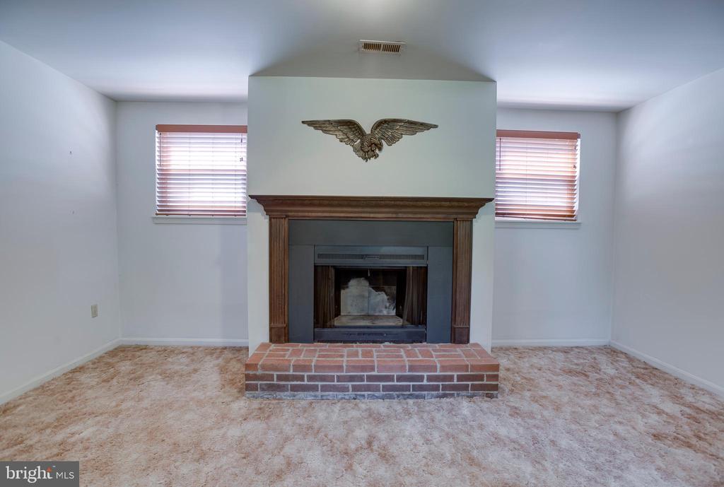7077 WESTMORELAND DR, WARRENTON, Virginia 20187, 3 Bedrooms Bedrooms, ,2 BathroomsBathrooms,Residential,7077 WESTMORELAND DR,VAFQ2022168 MLS # VAFQ2022168 7077 WESTMORELAND DR, WARRENTON, Virginia 20187, 3 Bedrooms Bedrooms, ,2 BathroomsBathrooms,Residential,7077 WESTMORELAND DR,VAFQ2022168 MLS # VAFQ2022168