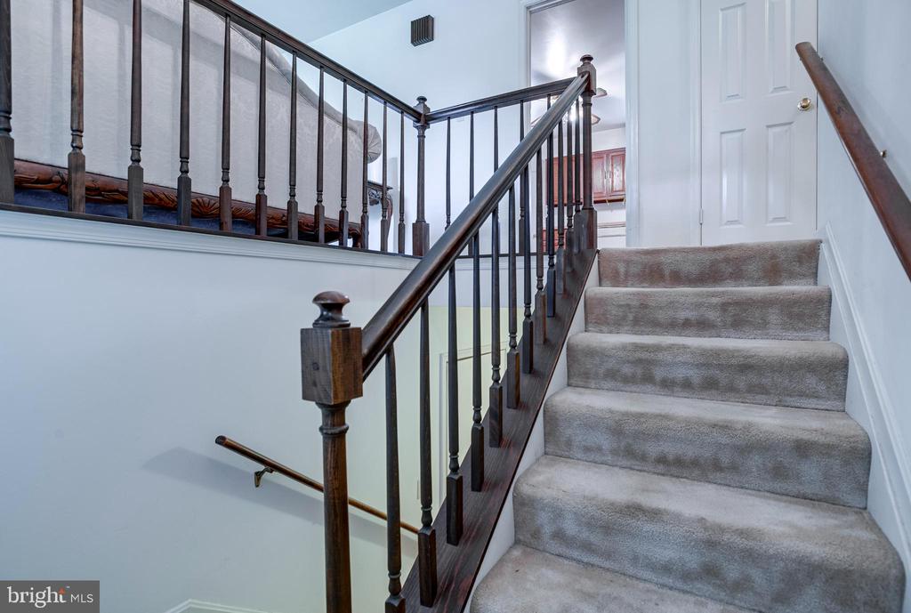 7077 WESTMORELAND DR, WARRENTON, Virginia 20187, 3 Bedrooms Bedrooms, ,2 BathroomsBathrooms,Residential,7077 WESTMORELAND DR,VAFQ2022168 MLS # VAFQ2022168 7077 WESTMORELAND DR, WARRENTON, Virginia 20187, 3 Bedrooms Bedrooms, ,2 BathroomsBathrooms,Residential,7077 WESTMORELAND DR,VAFQ2022168 MLS # VAFQ2022168