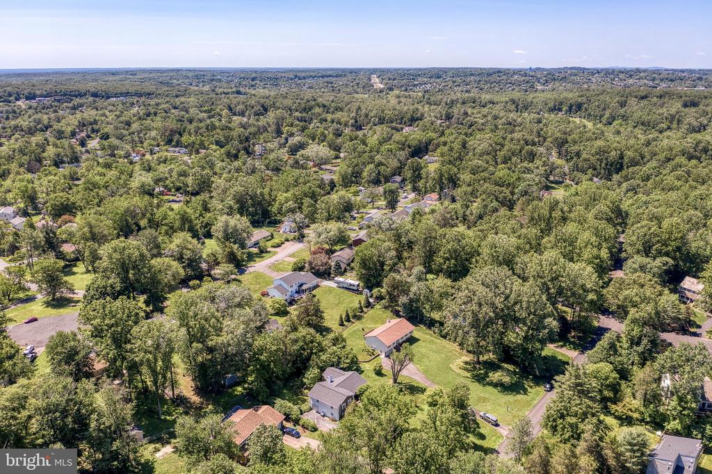 7077 WESTMORELAND DR, WARRENTON, Virginia 20187, 3 Bedrooms Bedrooms, ,2 BathroomsBathrooms,Residential,7077 WESTMORELAND DR,VAFQ2022168 MLS # VAFQ2022168 7077 WESTMORELAND DR, WARRENTON, Virginia 20187, 3 Bedrooms Bedrooms, ,2 BathroomsBathrooms,Residential,7077 WESTMORELAND DR,VAFQ2022168 MLS # VAFQ2022168