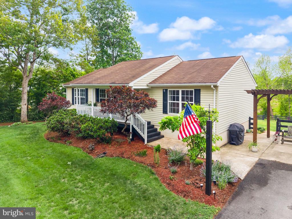 24346 OAK FOREST DR, RAPIDAN, Virginia 22733, 3 Bedrooms Bedrooms, ,3 BathroomsBathrooms,Residential,24346 OAK FOREST DR,VACU2013716 MLS # VACU2013716