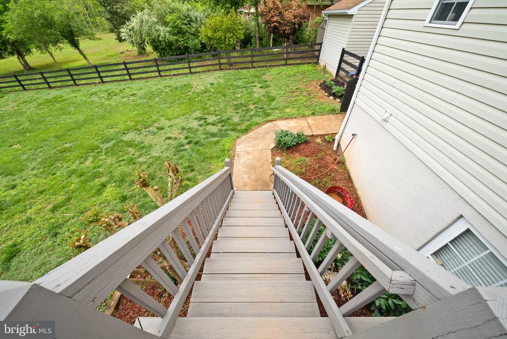 24346 OAK FOREST DR, RAPIDAN, Virginia 22733, 3 Bedrooms Bedrooms, ,3 BathroomsBathrooms,Residential,24346 OAK FOREST DR,VACU2013716 MLS # VACU2013716