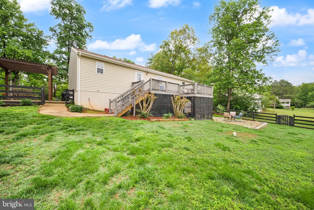 24346 OAK FOREST DR, RAPIDAN, Virginia 22733, 3 Bedrooms Bedrooms, ,3 BathroomsBathrooms,Residential,24346 OAK FOREST DR,VACU2013716 MLS # VACU2013716