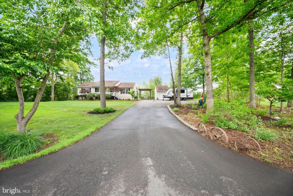 24346 OAK FOREST DR, RAPIDAN, Virginia 22733, 3 Bedrooms Bedrooms, ,3 BathroomsBathrooms,Residential,24346 OAK FOREST DR,VACU2013716 MLS # VACU2013716