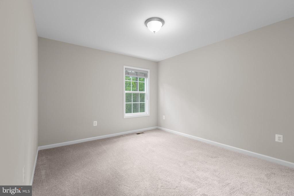 9632 HILLCREST DR, FREDERICKSBURG, Virginia 22407, 5 Bedrooms Bedrooms, ,3 BathroomsBathrooms,Residential,9632 HILLCREST DR,VASP2042202 MLS # VASP2042202 9632 HILLCREST DR, FREDERICKSBURG, Virginia 22407, 5 Bedrooms Bedrooms, ,3 BathroomsBathrooms,Residential,9632 HILLCREST DR,VASP2042202 MLS # VASP2042202