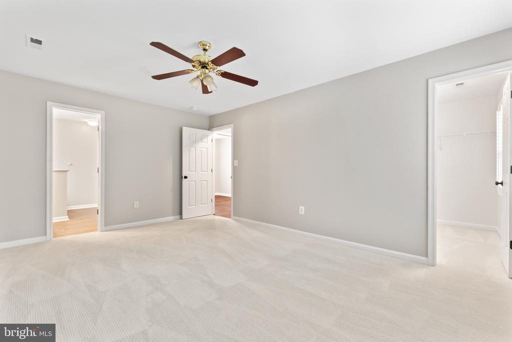 3703 ALBERTA DR, FREDERICKSBURG, Virginia 22408, 4 Bedrooms Bedrooms, ,2 BathroomsBathrooms,Residential,3703 ALBERTA DR,VASP2041706 MLS # VASP2041706 3703 ALBERTA DR, FREDERICKSBURG, Virginia 22408, 4 Bedrooms Bedrooms, ,2 BathroomsBathrooms,Residential,3703 ALBERTA DR,VASP2041706 MLS # VASP2041706