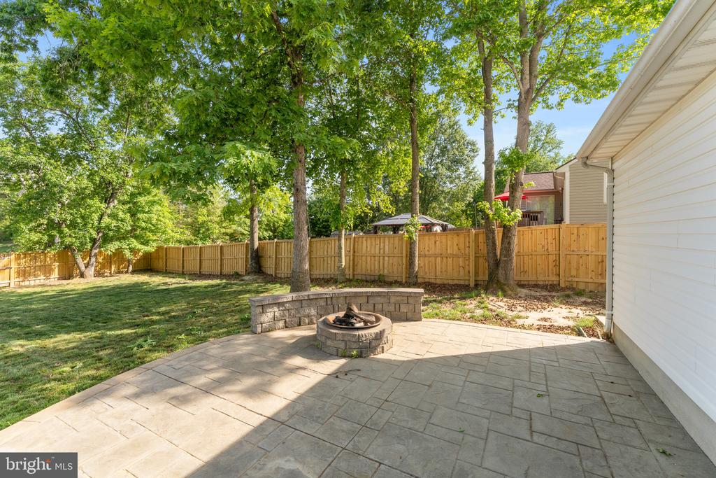 3703 ALBERTA DR, FREDERICKSBURG, Virginia 22408, 4 Bedrooms Bedrooms, ,2 BathroomsBathrooms,Residential,3703 ALBERTA DR,VASP2041706 MLS # VASP2041706 3703 ALBERTA DR, FREDERICKSBURG, Virginia 22408, 4 Bedrooms Bedrooms, ,2 BathroomsBathrooms,Residential,3703 ALBERTA DR,VASP2041706 MLS # VASP2041706