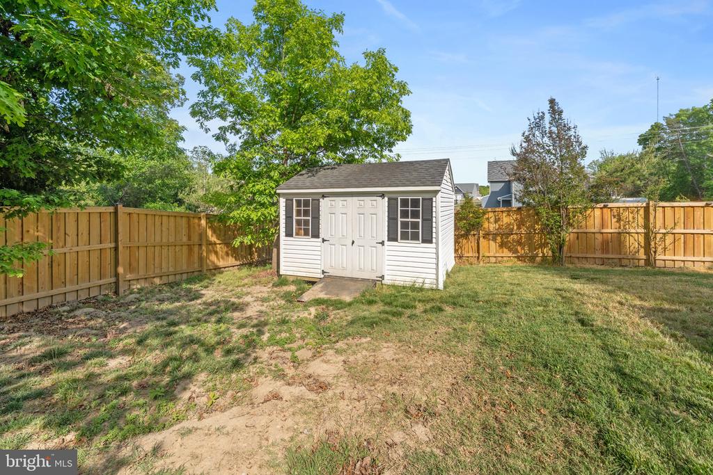 3703 ALBERTA DR, FREDERICKSBURG, Virginia 22408, 4 Bedrooms Bedrooms, ,2 BathroomsBathrooms,Residential,3703 ALBERTA DR,VASP2041706 MLS # VASP2041706 3703 ALBERTA DR, FREDERICKSBURG, Virginia 22408, 4 Bedrooms Bedrooms, ,2 BathroomsBathrooms,Residential,3703 ALBERTA DR,VASP2041706 MLS # VASP2041706