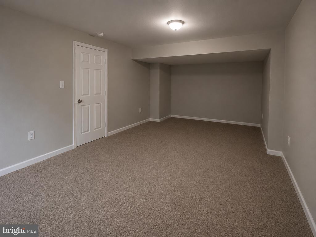 627 HOLLY CREST DR, CULPEPER, Virginia 22701, 6 Bedrooms Bedrooms, ,3 BathroomsBathrooms,Residential,627 HOLLY CREST DR,VACU2013712 MLS # VACU2013712 627 HOLLY CREST DR, CULPEPER, Virginia 22701, 6 Bedrooms Bedrooms, ,3 BathroomsBathrooms,Residential,627 HOLLY CREST DR,VACU2013712 MLS # VACU2013712