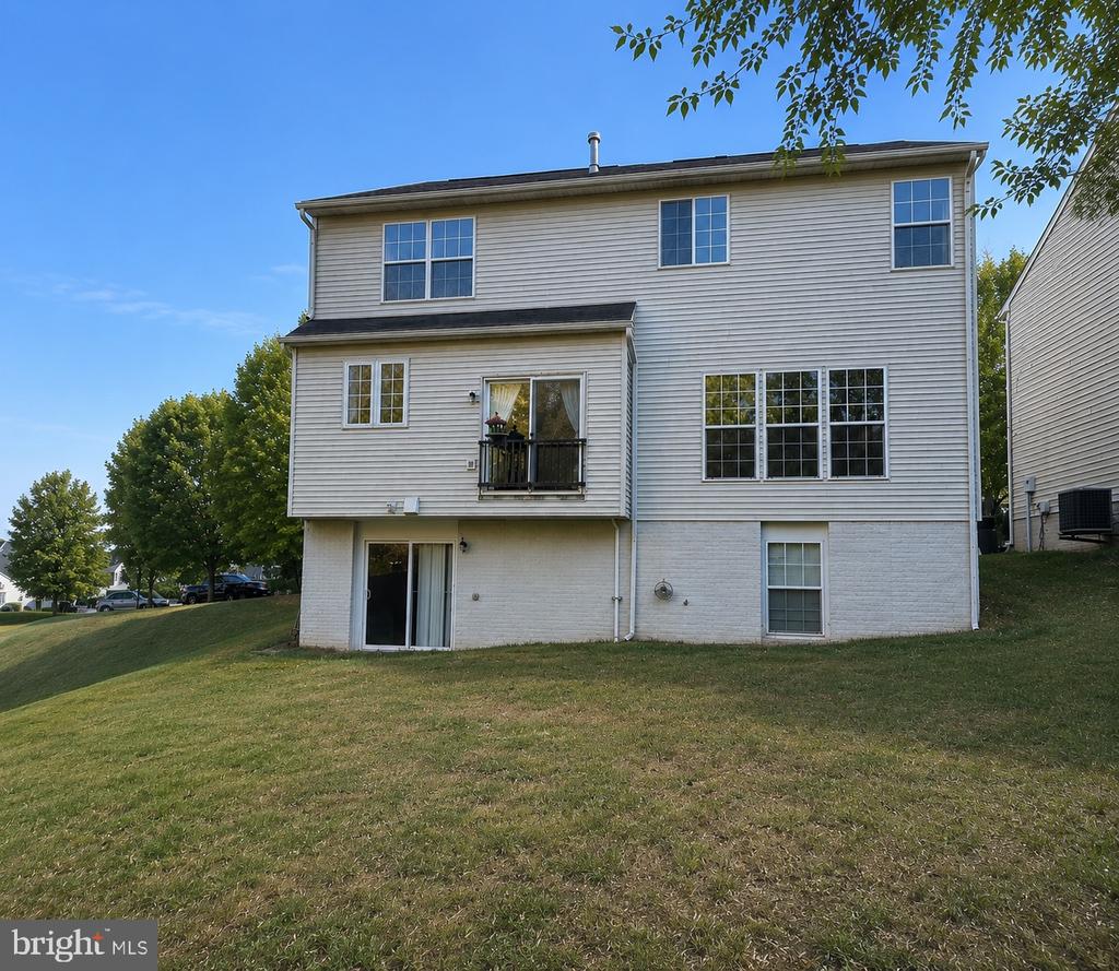 627 HOLLY CREST DR, CULPEPER, Virginia 22701, 6 Bedrooms Bedrooms, ,3 BathroomsBathrooms,Residential,627 HOLLY CREST DR,VACU2013712 MLS # VACU2013712 627 HOLLY CREST DR, CULPEPER, Virginia 22701, 6 Bedrooms Bedrooms, ,3 BathroomsBathrooms,Residential,627 HOLLY CREST DR,VACU2013712 MLS # VACU2013712