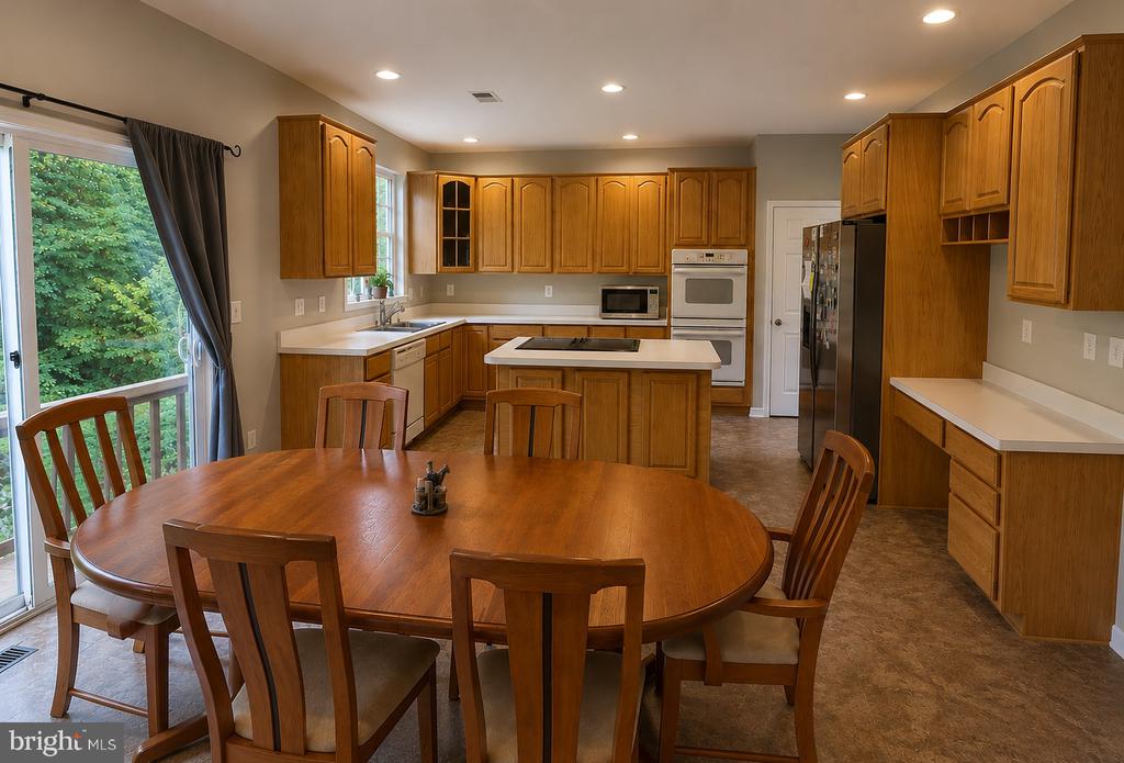 627 HOLLY CREST DR, CULPEPER, Virginia 22701, 6 Bedrooms Bedrooms, ,3 BathroomsBathrooms,Residential,627 HOLLY CREST DR,VACU2013712 MLS # VACU2013712 627 HOLLY CREST DR, CULPEPER, Virginia 22701, 6 Bedrooms Bedrooms, ,3 BathroomsBathrooms,Residential,627 HOLLY CREST DR,VACU2013712 MLS # VACU2013712