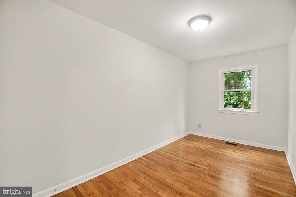 13 BENTLEY CT, FREDERICKSBURG, Virginia 22408, 3 Bedrooms Bedrooms, ,1 BathroomBathrooms,Residential,OLDE GREENWICH,13 BENTLEY CT,VASP2042290 MLS # VASP2042290