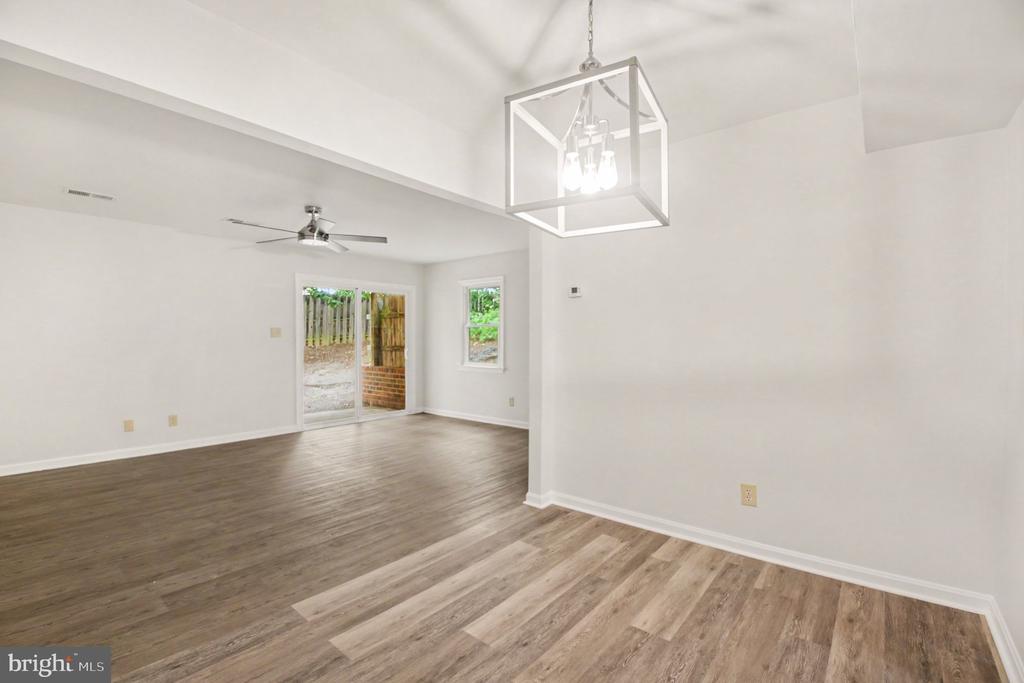 13 BENTLEY CT, FREDERICKSBURG, Virginia 22408, 3 Bedrooms Bedrooms, ,1 BathroomBathrooms,Residential,OLDE GREENWICH,13 BENTLEY CT,VASP2042290 MLS # VASP2042290