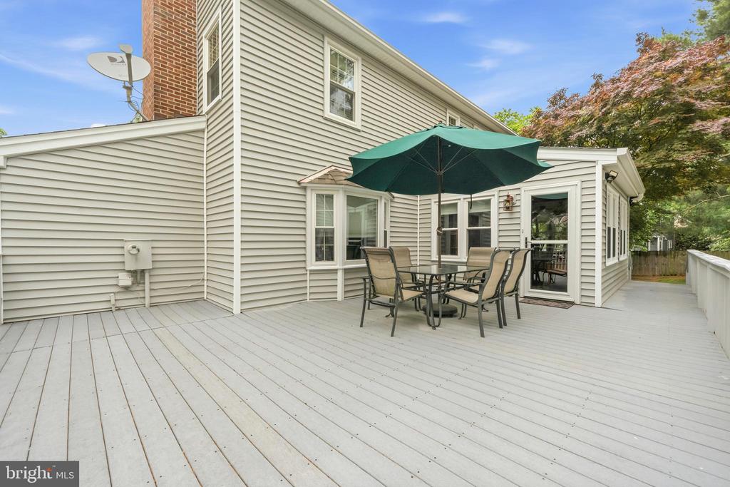 1 RODEO CT, FREDERICKSBURG, Virginia 22407, 4 Bedrooms Bedrooms, ,2 BathroomsBathrooms,Residential,BREEZEWOOD,1 RODEO CT,VASP2041102 MLS # VASP2041102