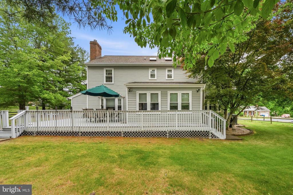 1 RODEO CT, FREDERICKSBURG, Virginia 22407, 4 Bedrooms Bedrooms, ,2 BathroomsBathrooms,Residential,BREEZEWOOD,1 RODEO CT,VASP2041102 MLS # VASP2041102