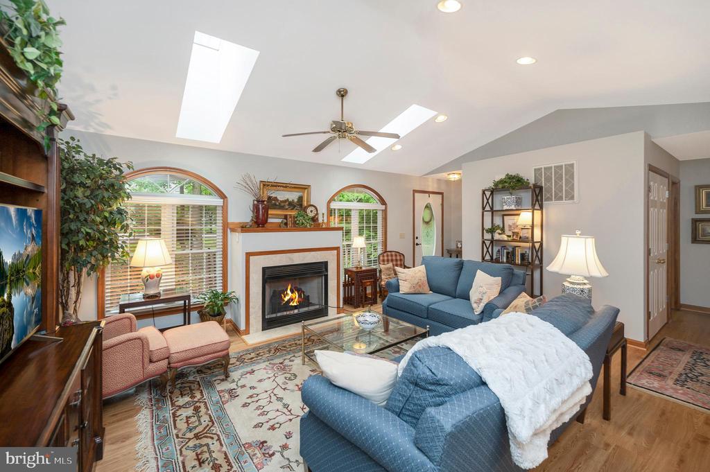 2402 LAKEVIEW PARKWAY, LOCUST GROVE, Virginia 22508, 3 Bedrooms Bedrooms, ,2 BathroomsBathrooms,Residential,2402 LAKEVIEW PARKWAY,VAOR2014284 MLS # VAOR2014284 2402 LAKEVIEW PARKWAY, LOCUST GROVE, Virginia 22508, 3 Bedrooms Bedrooms, ,2 BathroomsBathrooms,Residential,2402 LAKEVIEW PARKWAY,VAOR2014284 MLS # VAOR2014284