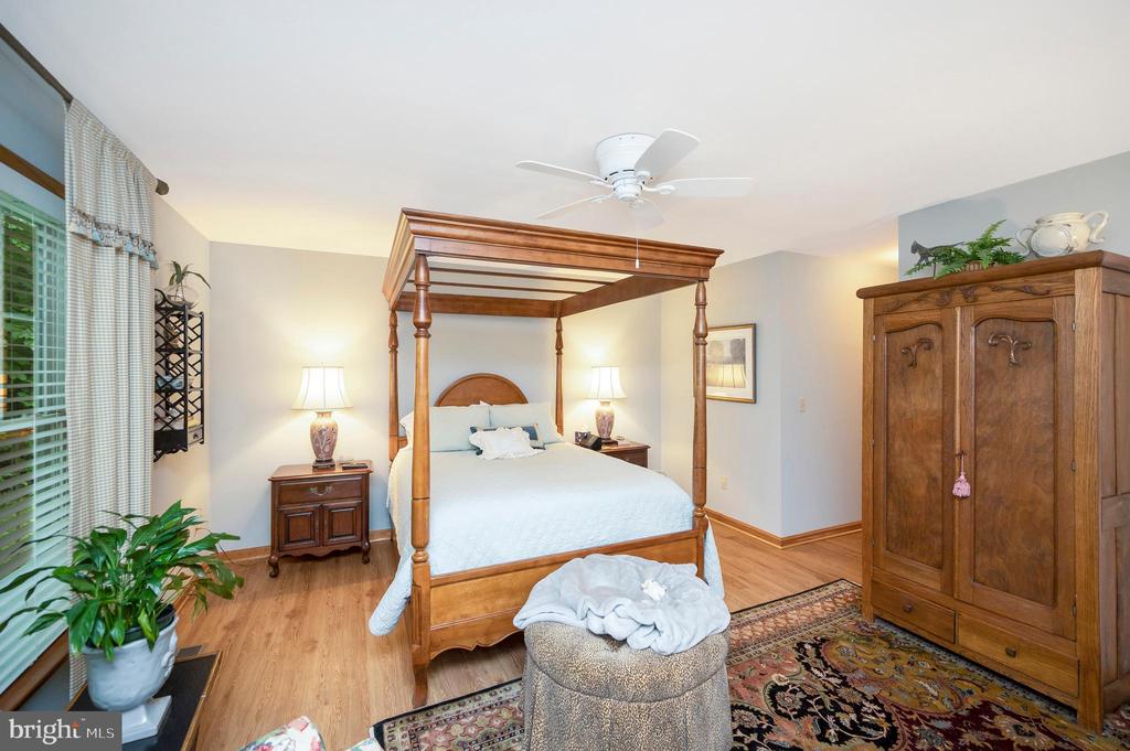 2402 LAKEVIEW PARKWAY, LOCUST GROVE, Virginia 22508, 3 Bedrooms Bedrooms, ,2 BathroomsBathrooms,Residential,2402 LAKEVIEW PARKWAY,VAOR2014284 MLS # VAOR2014284 2402 LAKEVIEW PARKWAY, LOCUST GROVE, Virginia 22508, 3 Bedrooms Bedrooms, ,2 BathroomsBathrooms,Residential,2402 LAKEVIEW PARKWAY,VAOR2014284 MLS # VAOR2014284