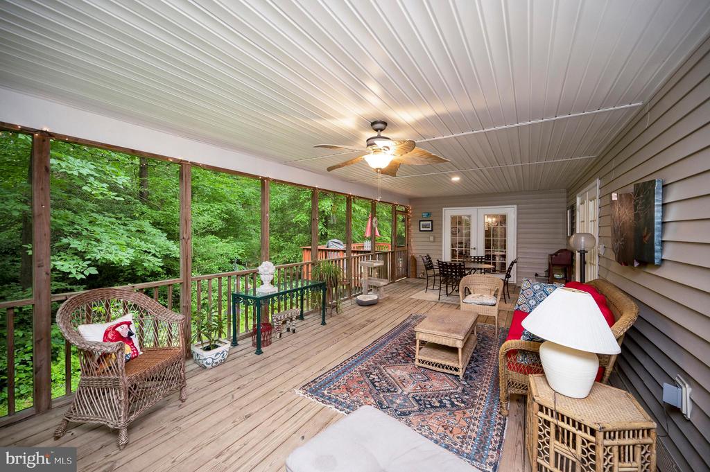 2402 LAKEVIEW PARKWAY, LOCUST GROVE, Virginia 22508, 3 Bedrooms Bedrooms, ,2 BathroomsBathrooms,Residential,2402 LAKEVIEW PARKWAY,VAOR2014284 MLS # VAOR2014284 2402 LAKEVIEW PARKWAY, LOCUST GROVE, Virginia 22508, 3 Bedrooms Bedrooms, ,2 BathroomsBathrooms,Residential,2402 LAKEVIEW PARKWAY,VAOR2014284 MLS # VAOR2014284