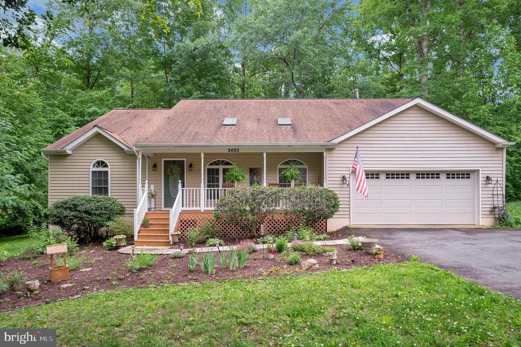 2402 LAKEVIEW PARKWAY, LOCUST GROVE, Virginia 22508, 3 Bedrooms Bedrooms, ,2 BathroomsBathrooms,Residential,2402 LAKEVIEW PARKWAY,VAOR2014284 MLS # VAOR2014284 2402 LAKEVIEW PARKWAY, LOCUST GROVE, Virginia 22508, 3 Bedrooms Bedrooms, ,2 BathroomsBathrooms,Residential,2402 LAKEVIEW PARKWAY,VAOR2014284 MLS # VAOR2014284