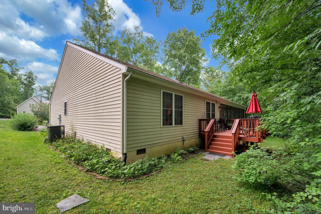 2402 LAKEVIEW PARKWAY, LOCUST GROVE, Virginia 22508, 3 Bedrooms Bedrooms, ,2 BathroomsBathrooms,Residential,2402 LAKEVIEW PARKWAY,VAOR2014284 MLS # VAOR2014284 2402 LAKEVIEW PARKWAY, LOCUST GROVE, Virginia 22508, 3 Bedrooms Bedrooms, ,2 BathroomsBathrooms,Residential,2402 LAKEVIEW PARKWAY,VAOR2014284 MLS # VAOR2014284