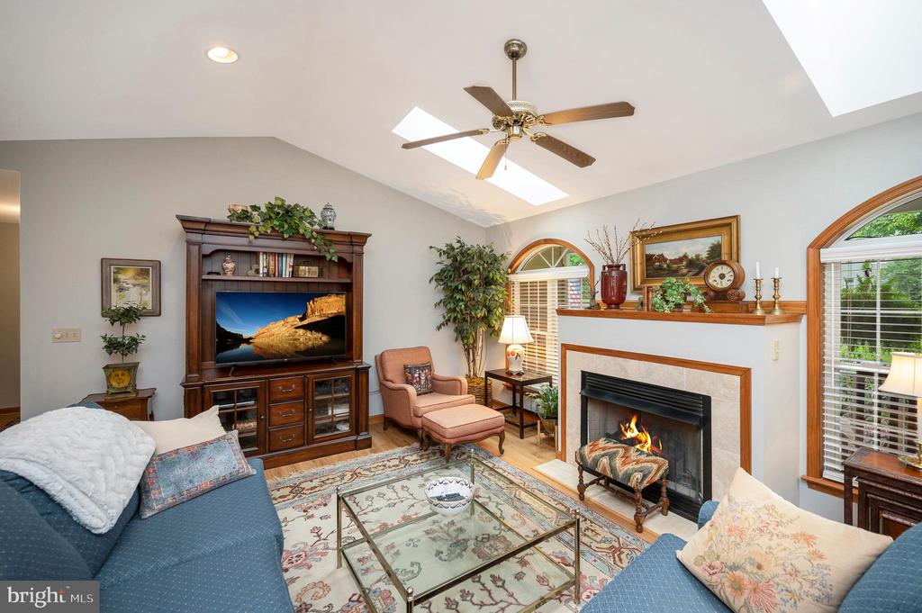 2402 LAKEVIEW PARKWAY, LOCUST GROVE, Virginia 22508, 3 Bedrooms Bedrooms, ,2 BathroomsBathrooms,Residential,2402 LAKEVIEW PARKWAY,VAOR2014284 MLS # VAOR2014284 2402 LAKEVIEW PARKWAY, LOCUST GROVE, Virginia 22508, 3 Bedrooms Bedrooms, ,2 BathroomsBathrooms,Residential,2402 LAKEVIEW PARKWAY,VAOR2014284 MLS # VAOR2014284