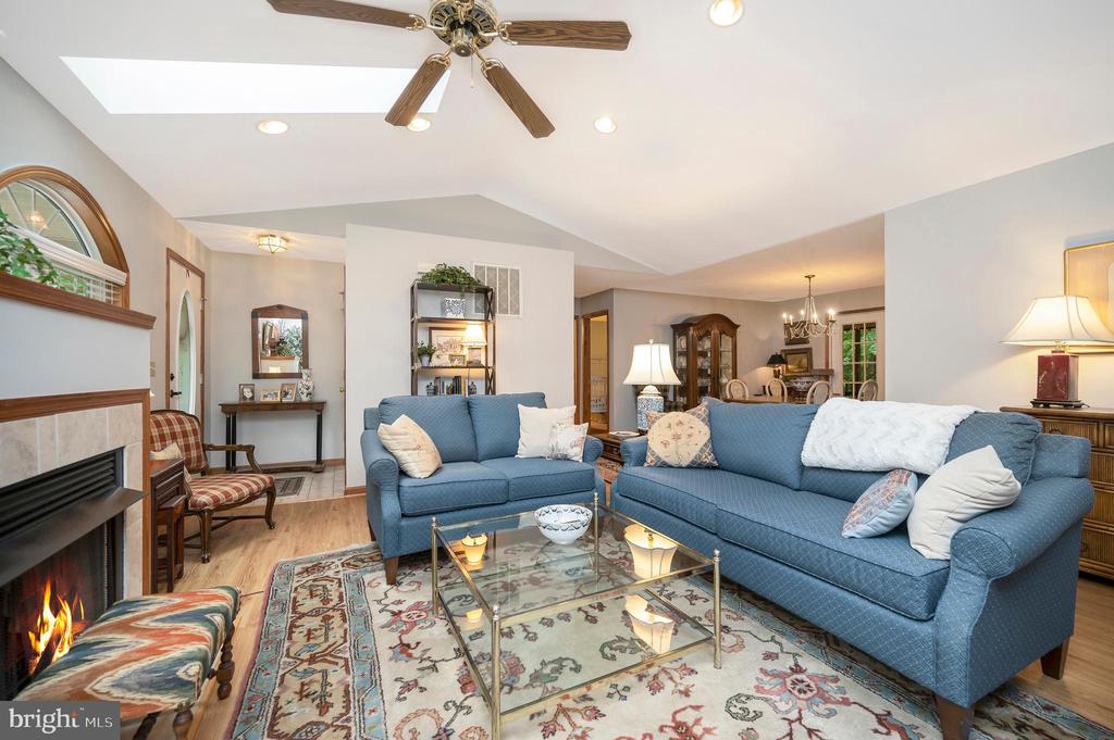 2402 LAKEVIEW PARKWAY, LOCUST GROVE, Virginia 22508, 3 Bedrooms Bedrooms, ,2 BathroomsBathrooms,Residential,2402 LAKEVIEW PARKWAY,VAOR2014284 MLS # VAOR2014284 2402 LAKEVIEW PARKWAY, LOCUST GROVE, Virginia 22508, 3 Bedrooms Bedrooms, ,2 BathroomsBathrooms,Residential,2402 LAKEVIEW PARKWAY,VAOR2014284 MLS # VAOR2014284