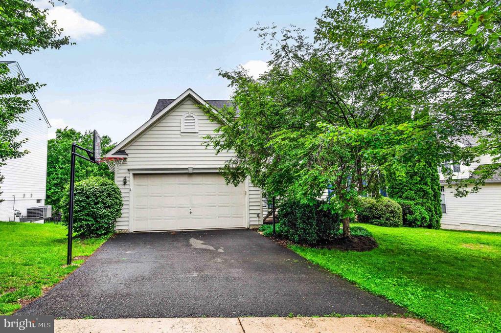 235 CANNON WAY, WARRENTON, Virginia 20186, 4 Bedrooms Bedrooms, ,3 BathroomsBathrooms,Residential,235 CANNON WAY,VAFQ2022294 MLS # VAFQ2022294 235 CANNON WAY, WARRENTON, Virginia 20186, 4 Bedrooms Bedrooms, ,3 BathroomsBathrooms,Residential,235 CANNON WAY,VAFQ2022294 MLS # VAFQ2022294