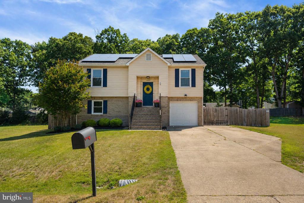 10818 BENT TREE DR, FREDERICKSBURG, Virginia 22407, 4 Bedrooms Bedrooms, ,2 BathroomsBathrooms,Residential,10818 BENT TREE DR,VASP2042392 MLS # VASP2042392 10818 BENT TREE DR, FREDERICKSBURG, Virginia 22407, 4 Bedrooms Bedrooms, ,2 BathroomsBathrooms,Residential,10818 BENT TREE DR,VASP2042392 MLS # VASP2042392