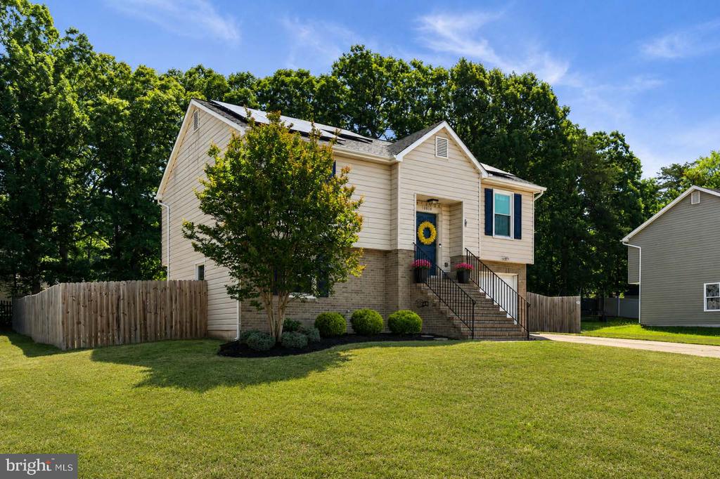 10818 BENT TREE DR, FREDERICKSBURG, Virginia 22407, 4 Bedrooms Bedrooms, ,2 BathroomsBathrooms,Residential,10818 BENT TREE DR,VASP2042392 MLS # VASP2042392 10818 BENT TREE DR, FREDERICKSBURG, Virginia 22407, 4 Bedrooms Bedrooms, ,2 BathroomsBathrooms,Residential,10818 BENT TREE DR,VASP2042392 MLS # VASP2042392