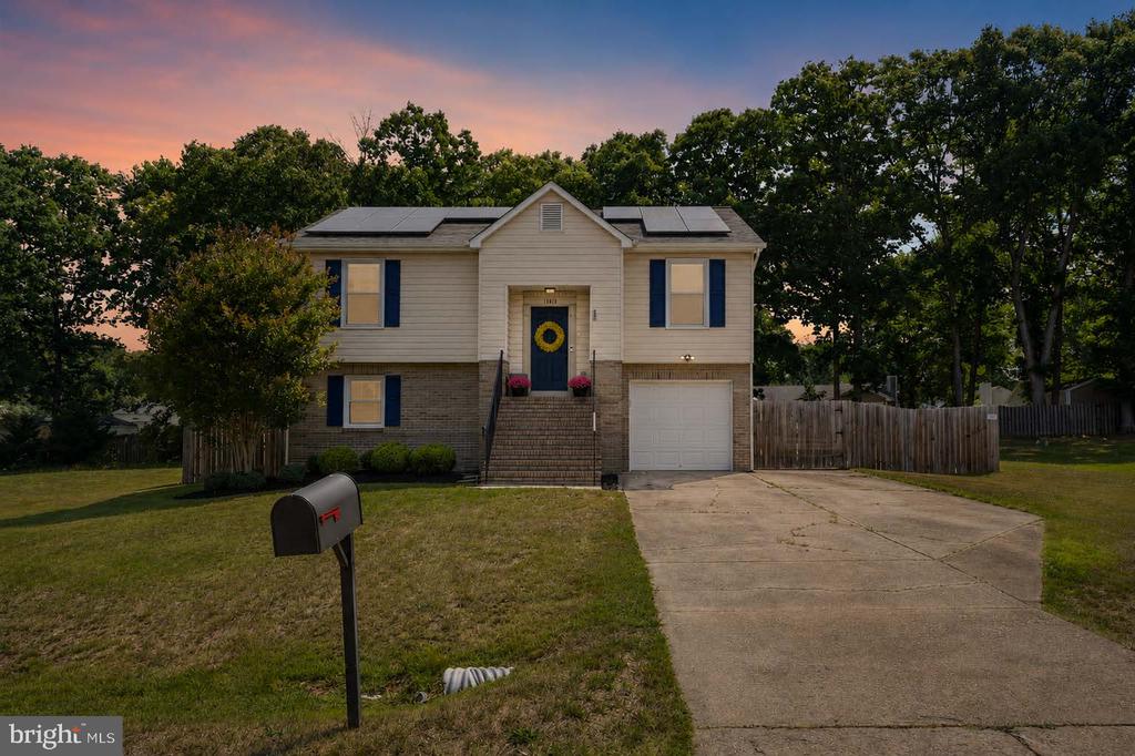 10818 BENT TREE DR, FREDERICKSBURG, Virginia 22407, 4 Bedrooms Bedrooms, ,2 BathroomsBathrooms,Residential,10818 BENT TREE DR,VASP2042392 MLS # VASP2042392 10818 BENT TREE DR, FREDERICKSBURG, Virginia 22407, 4 Bedrooms Bedrooms, ,2 BathroomsBathrooms,Residential,10818 BENT TREE DR,VASP2042392 MLS # VASP2042392