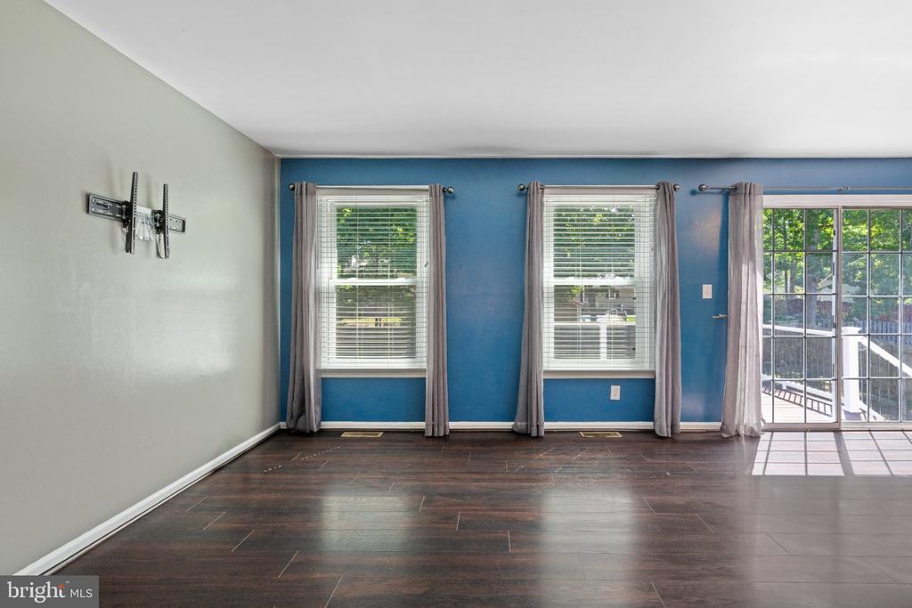 10818 BENT TREE DR, FREDERICKSBURG, Virginia 22407, 4 Bedrooms Bedrooms, ,2 BathroomsBathrooms,Residential,10818 BENT TREE DR,VASP2042392 MLS # VASP2042392 10818 BENT TREE DR, FREDERICKSBURG, Virginia 22407, 4 Bedrooms Bedrooms, ,2 BathroomsBathrooms,Residential,10818 BENT TREE DR,VASP2042392 MLS # VASP2042392