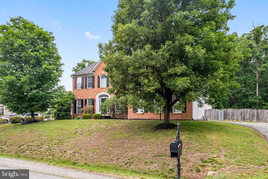 11324 LONG BRANCH WAY, FREDERICKSBURG, Virginia 22408, 5 Bedrooms Bedrooms, ,3 BathroomsBathrooms,Residential,11324 LONG BRANCH WAY,VASP2042326 MLS # VASP2042326 11324 LONG BRANCH WAY, FREDERICKSBURG, Virginia 22408, 5 Bedrooms Bedrooms, ,3 BathroomsBathrooms,Residential,11324 LONG BRANCH WAY,VASP2042326 MLS # VASP2042326