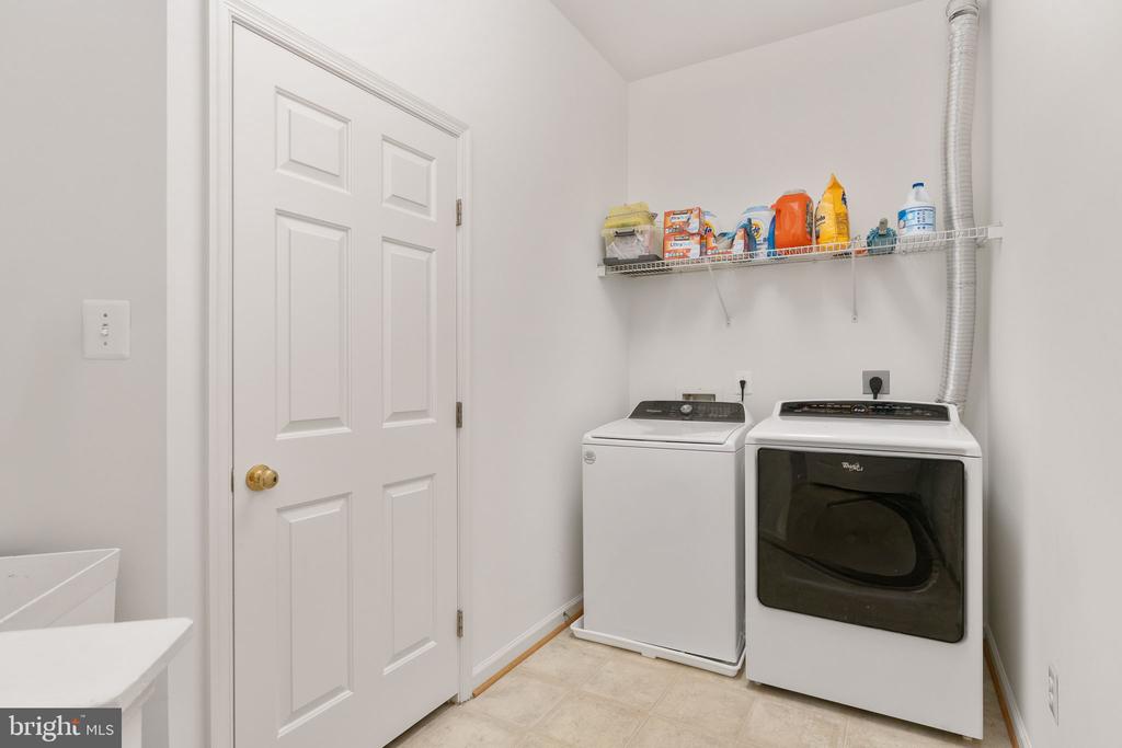 11324 LONG BRANCH WAY, FREDERICKSBURG, Virginia 22408, 5 Bedrooms Bedrooms, ,3 BathroomsBathrooms,Residential,11324 LONG BRANCH WAY,VASP2042326 MLS # VASP2042326 11324 LONG BRANCH WAY, FREDERICKSBURG, Virginia 22408, 5 Bedrooms Bedrooms, ,3 BathroomsBathrooms,Residential,11324 LONG BRANCH WAY,VASP2042326 MLS # VASP2042326