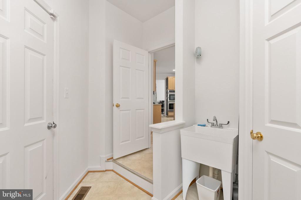 11324 LONG BRANCH WAY, FREDERICKSBURG, Virginia 22408, 5 Bedrooms Bedrooms, ,3 BathroomsBathrooms,Residential,11324 LONG BRANCH WAY,VASP2042326 MLS # VASP2042326 11324 LONG BRANCH WAY, FREDERICKSBURG, Virginia 22408, 5 Bedrooms Bedrooms, ,3 BathroomsBathrooms,Residential,11324 LONG BRANCH WAY,VASP2042326 MLS # VASP2042326