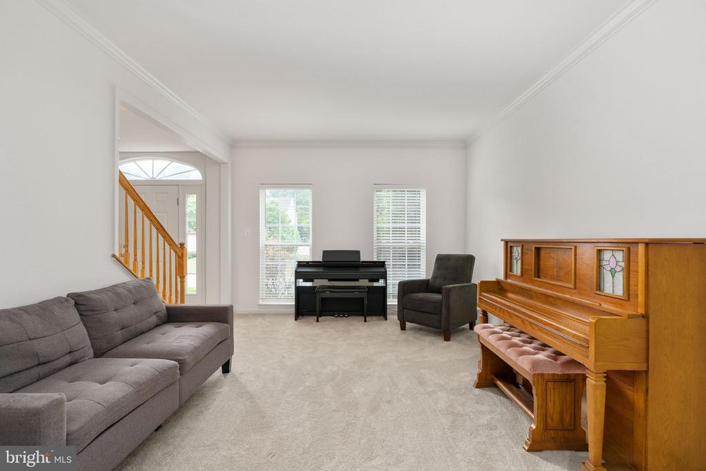 11324 LONG BRANCH WAY, FREDERICKSBURG, Virginia 22408, 5 Bedrooms Bedrooms, ,3 BathroomsBathrooms,Residential,11324 LONG BRANCH WAY,VASP2042326 MLS # VASP2042326 11324 LONG BRANCH WAY, FREDERICKSBURG, Virginia 22408, 5 Bedrooms Bedrooms, ,3 BathroomsBathrooms,Residential,11324 LONG BRANCH WAY,VASP2042326 MLS # VASP2042326