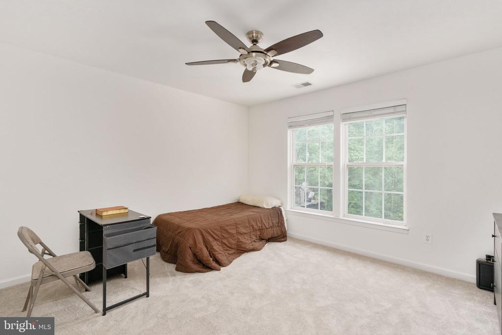 11324 LONG BRANCH WAY, FREDERICKSBURG, Virginia 22408, 5 Bedrooms Bedrooms, ,3 BathroomsBathrooms,Residential,11324 LONG BRANCH WAY,VASP2042326 MLS # VASP2042326 11324 LONG BRANCH WAY, FREDERICKSBURG, Virginia 22408, 5 Bedrooms Bedrooms, ,3 BathroomsBathrooms,Residential,11324 LONG BRANCH WAY,VASP2042326 MLS # VASP2042326