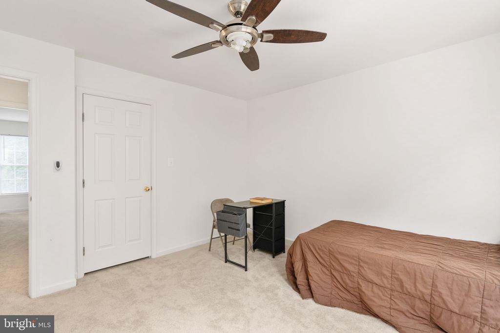 11324 LONG BRANCH WAY, FREDERICKSBURG, Virginia 22408, 5 Bedrooms Bedrooms, ,3 BathroomsBathrooms,Residential,11324 LONG BRANCH WAY,VASP2042326 MLS # VASP2042326 11324 LONG BRANCH WAY, FREDERICKSBURG, Virginia 22408, 5 Bedrooms Bedrooms, ,3 BathroomsBathrooms,Residential,11324 LONG BRANCH WAY,VASP2042326 MLS # VASP2042326