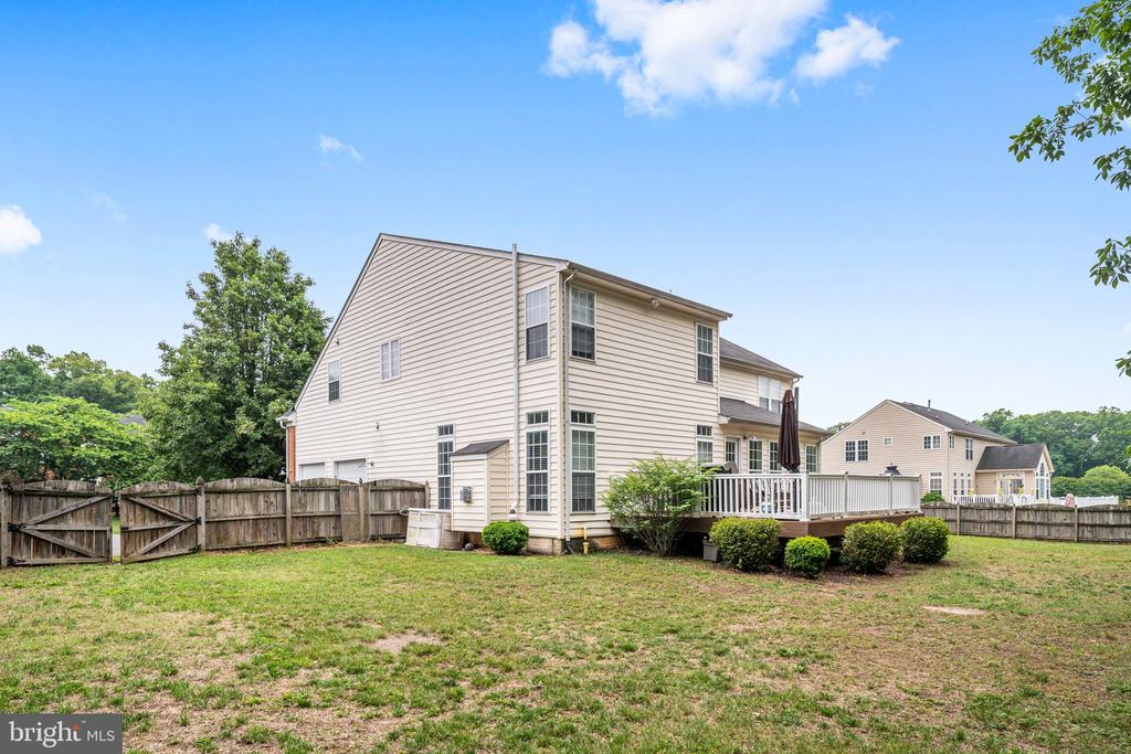 11324 LONG BRANCH WAY, FREDERICKSBURG, Virginia 22408, 5 Bedrooms Bedrooms, ,3 BathroomsBathrooms,Residential,11324 LONG BRANCH WAY,VASP2042326 MLS # VASP2042326 11324 LONG BRANCH WAY, FREDERICKSBURG, Virginia 22408, 5 Bedrooms Bedrooms, ,3 BathroomsBathrooms,Residential,11324 LONG BRANCH WAY,VASP2042326 MLS # VASP2042326